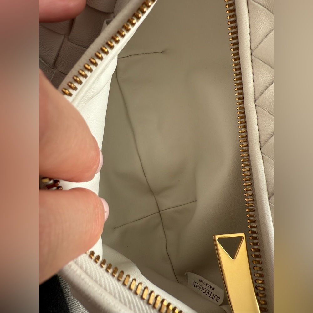 Bottega Veneta Mini Jodie - Chalk - Picture 6 of 10
